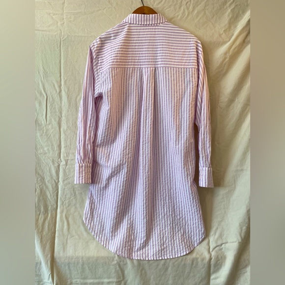 Anthropologie purple and white long striped button down shirt size small - Picture 2 of 3